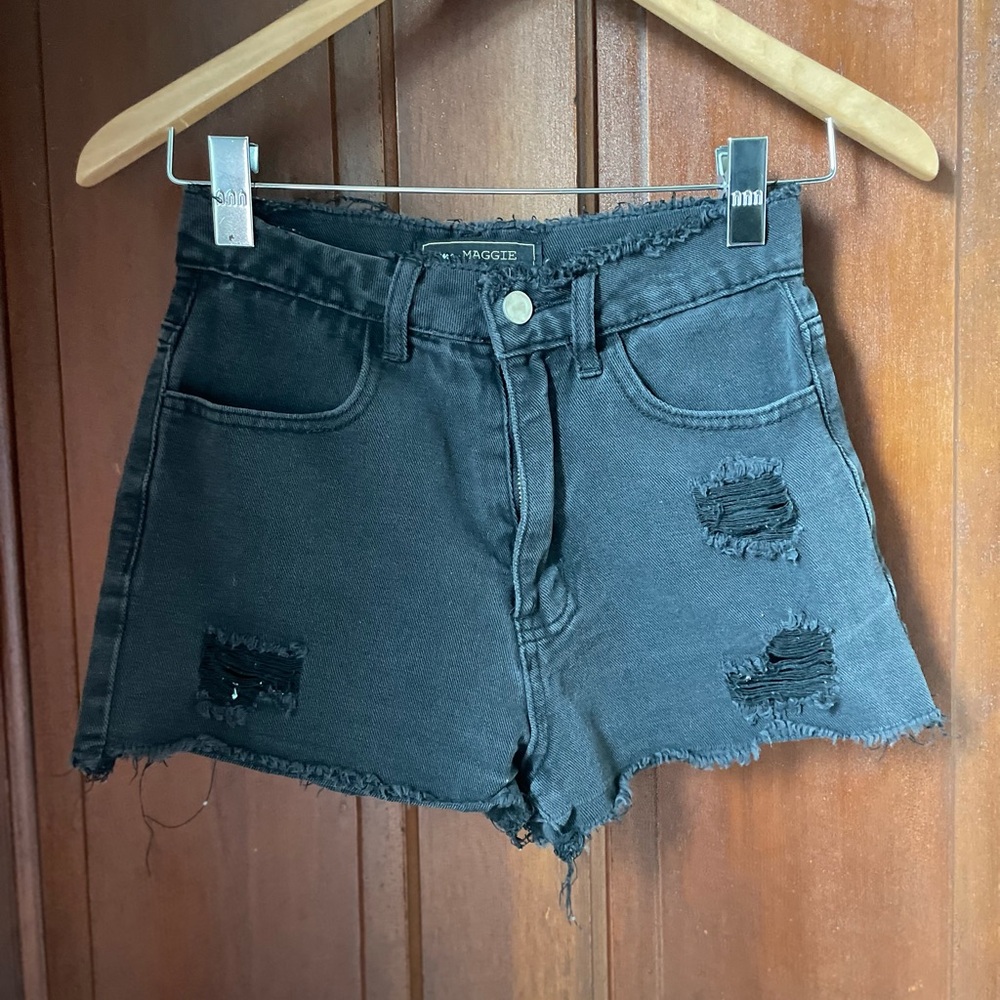 Ms. Maggie women's small black denim shorts